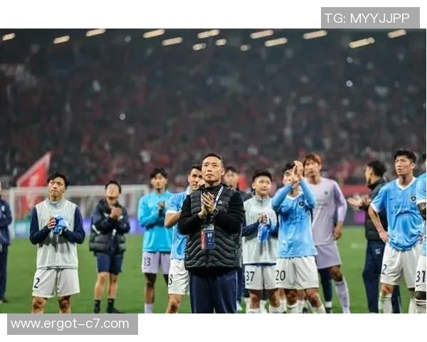 深足新鹏城发布会在汉举办,署理主帅陈涛:剩下三轮这场最重要 深足新鹏城发布会在汉举办,署理主帅陈涛:剩下三轮这场最重要